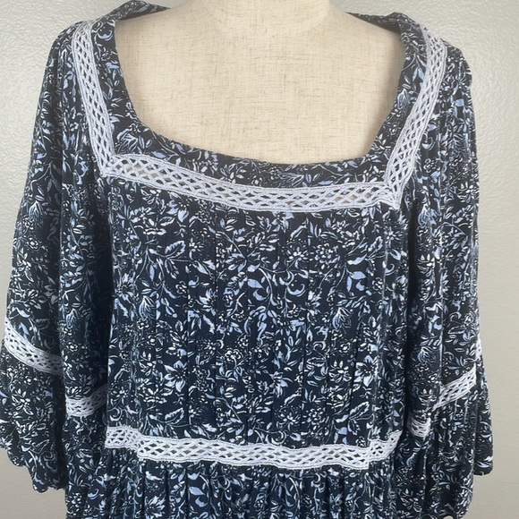 Free People blue floral tiered flowy square neck peasant blouse size medium - Picture 3 of 8